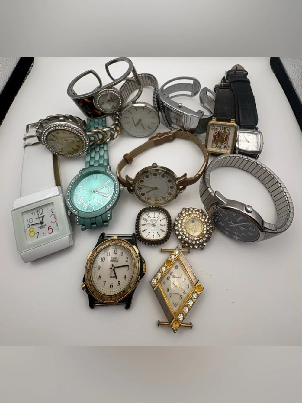 Lot of 14 Watches !For Parts or Repair!‎ Multiple styles: Timex Indiglo & more